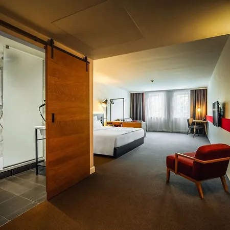 Pentahotel Szálloda 4*
