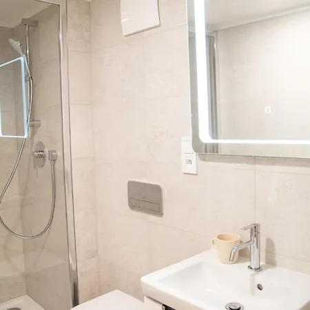 Apartamento Newly Renovated In Wenceslas Square *