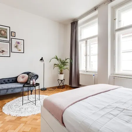 Apartment Cool & Charming In Center - Lub5