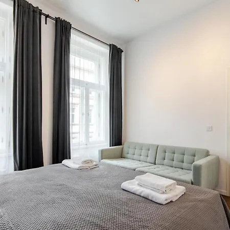 Apartment Place Of Grace - A Few Steps From The Museum Prague