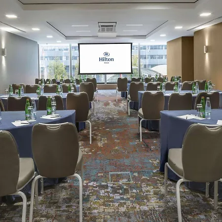 Отель Hilton