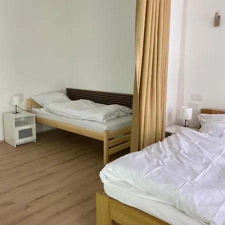 Ipak Apartment *