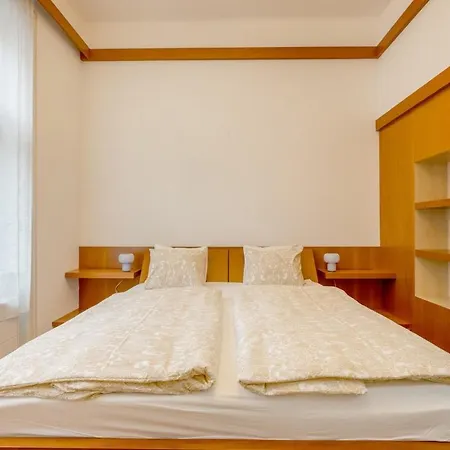Apartment Bright Oldtown 2bdr *