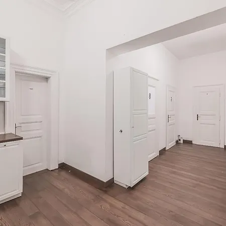 Homestay Heart Of 5 Prague
