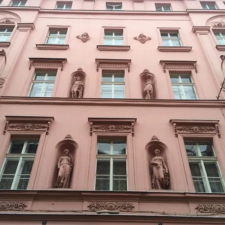 Lägenhet Tesla Prag