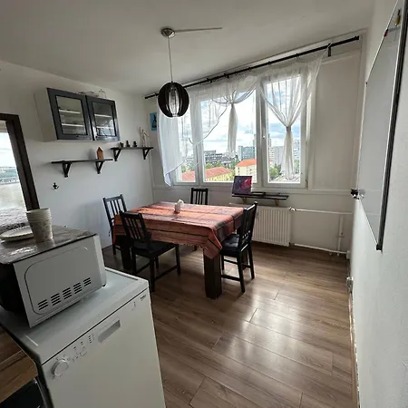 2 Bedroom, 10 Mins From Center, Floor, Balcony With View, High-speed Internet, Coffee