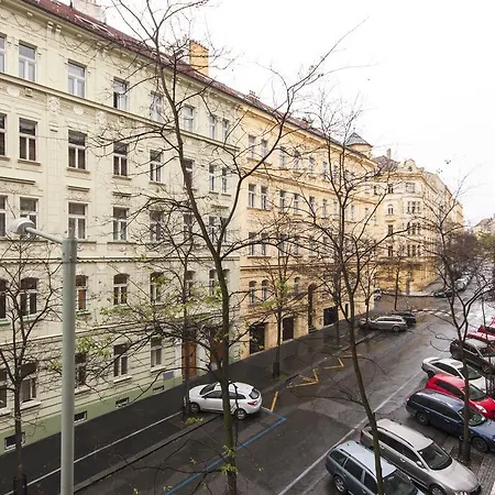 Manesova Astra * Prague