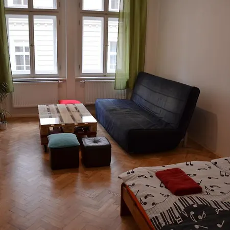 Apartment Comfortable Vlkova Prag