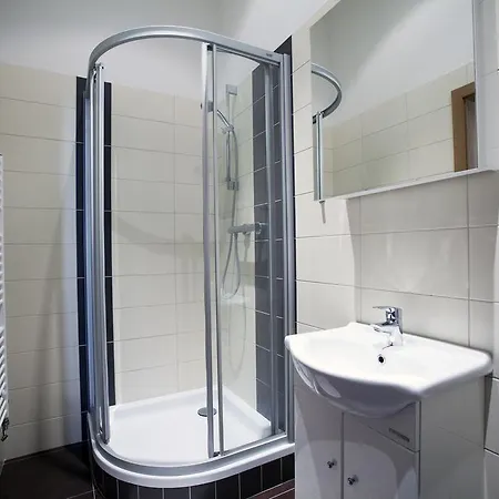 Comfortable Vlkova Apartment Prag