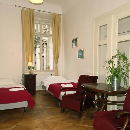 Little Town Budget 3* Prag
