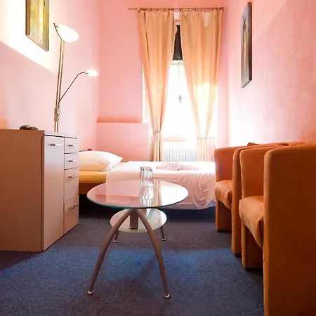 Hotel Club Praha