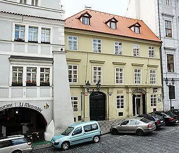 Little Town Budget Hotel 3*