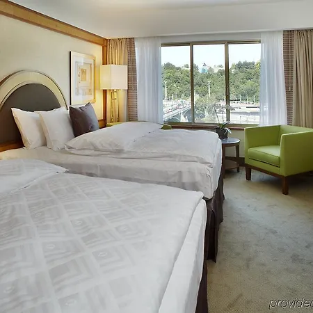 Hotel Fairmont Golden 5*