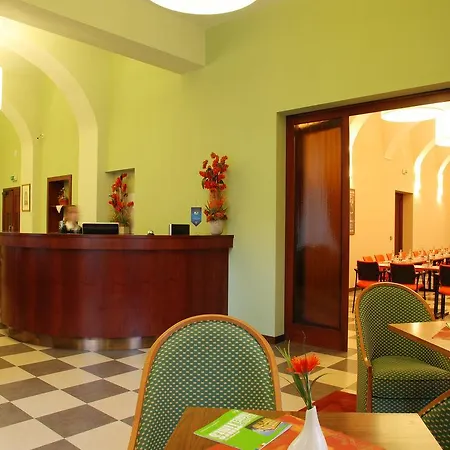 Otel Ea Downtown Prag