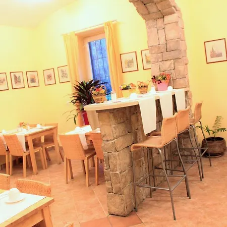 Отель Lounge