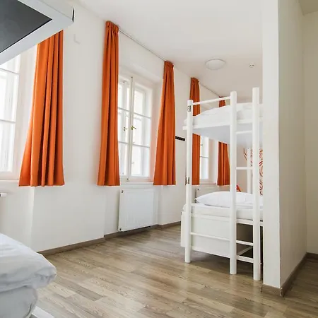 Safestay Prague Charles Bridge *