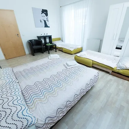 Apartment Lahovice,