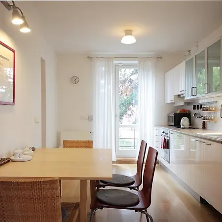 Kosatcova Apartament *