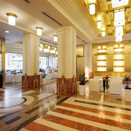 Majestic Plaza