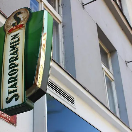 Club Praha 3*