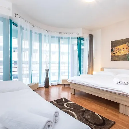 Terrace Hotel 3*