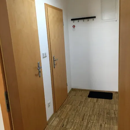 다운타운 스위트 코단스카 프라하