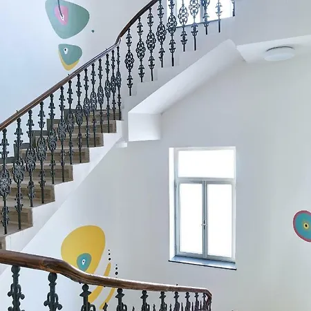 Aparthotel Downtown Jugoslavska 4*