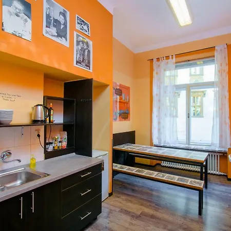 Spot Hostel