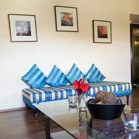 Karluv Apartament *