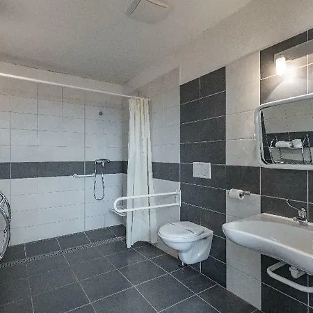 Ostruvek 3* Prague