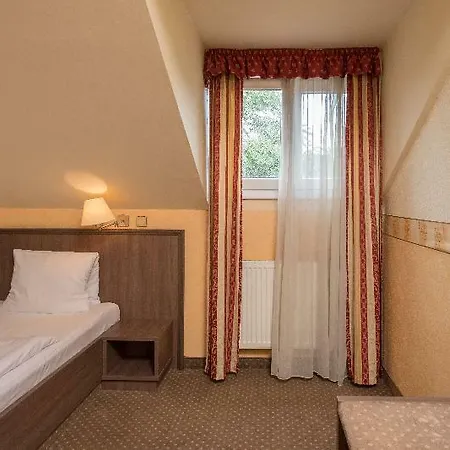 Ostruvek Hotel