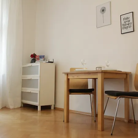 Apartment Nejedleho Apartmeet