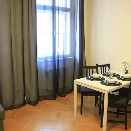 Nejedleho Apartmeet * Prague