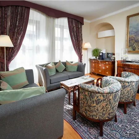 Golden Well Hotel 5*