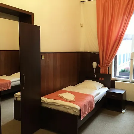 Bed & Breakfast Old House Prag