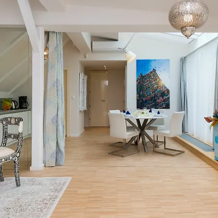 Empirent Old Town 2 Apartment