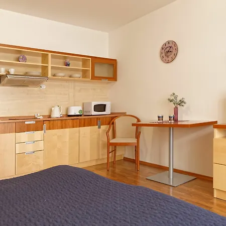 Lavanda Hotel&apartments Отель Прага