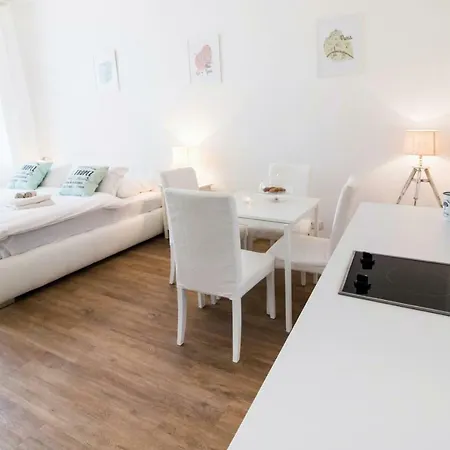 Romantic Petra - Free Parking Friday-sunday Apartment Prague