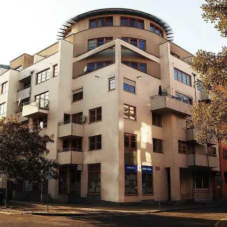 Apartment 5, 150 00 Randova 1, Ceska Republika *