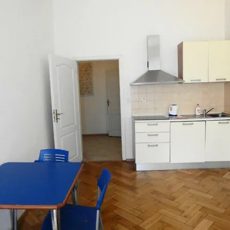 Apartma V Tunich