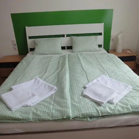 Apartma V Tunich Apartment *