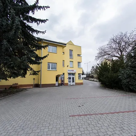Apartment Lahovice, *