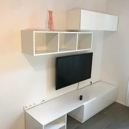 Riverside Apartment *