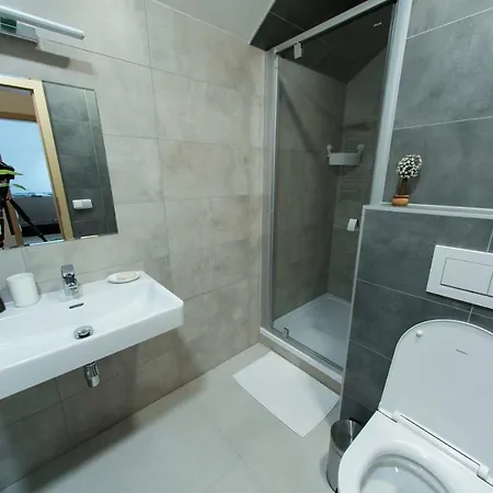Lahovice, Apartment *