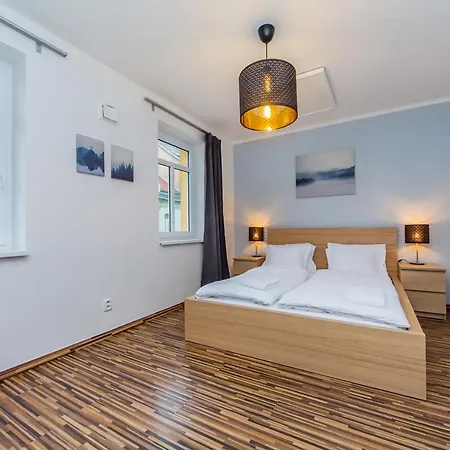 Heleny Malirove Apartment *