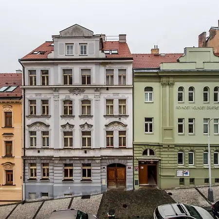 Apartment Heleny Malirove Prague