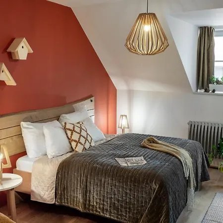 4 Trees By Adrez Apartamento Praga