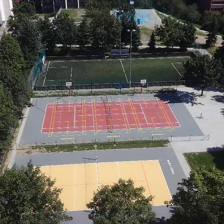 University Hotel מלון פראג