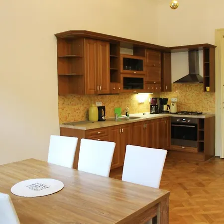 Apartment Beautiful In The City Center Prague