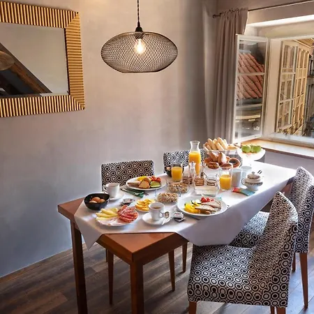 Hotel Miss Sophie's Charles Bridge 4*